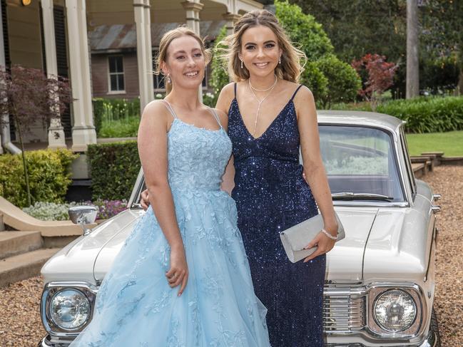 Tessa Cheetham and Olivia Darby. Highlands Christian College formal at Gabbinbar Homestead. Wednesday. 18th Nov 2020 Picture: Nev Madsen