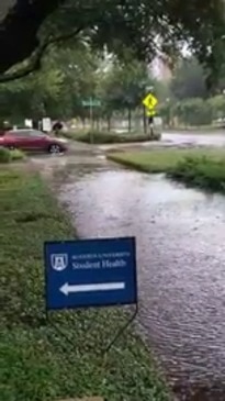 Drivers Navigate Floodwater in Augusta as Sally Sweeps Over Georgia