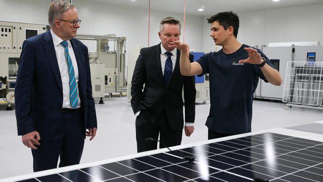 Anthony Albanese and Chris Bowen with SunDrive founder Vince Allen last November. Picture: Newswire / Gaye Gerard