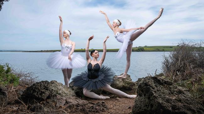 Geelong Ballet Centre dancers Genevieve Mackay, Emilia Considine and Erin Bowers took to the stage for a performance of Swan Lake in December. Picture: Brad Fleet