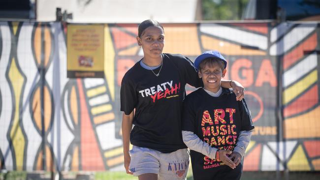 BARUNGA, AUSTRALIA - NewsWire Photos - JUNE 07, 2024:Luriese Ulamari and Junior Farrell as the annual Barunga Festival, 375 km south of Darwin as the community of Barunga opens its doors to the world in a celebration of Culture, Sport and Art Picture: NewsWire / Glenn Campbell