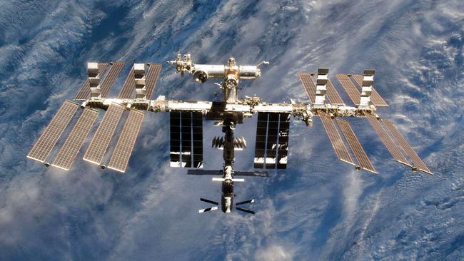 Sarah Brightman will spend 10 days on the International Space Station ...