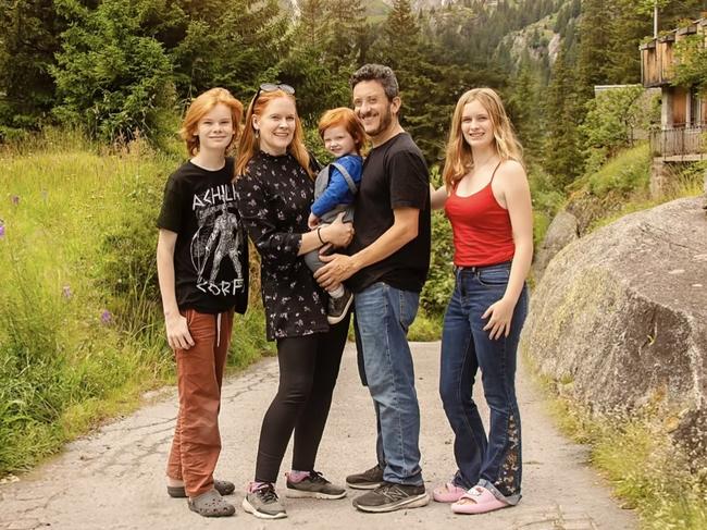 Laura Johansen and family. Picture: Supplied/Laura Johansen