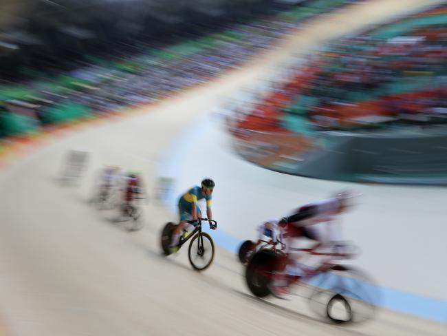 Glenn O’Shea in action during the Men’s Omnium 40km Points Race at the Rio Olympics 2016 track cycling at the Rio Olympic Velodrome. Picture: Adam Head