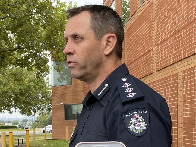 Police on both sides of the border join forces to crack down on the increase in opportunistic thefts rate in Albury Wodonga.