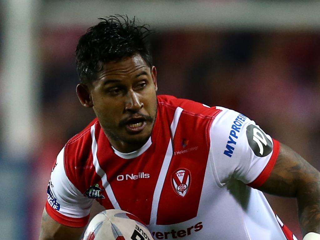 ST HELENS, ENGLAND - OCTOBER 04: Ben Barba of St Helens is tackled by Toby King and Josh Charnley during the BetFred Super League semi final match between St Helens and Warrington Wolves at Totally Wicked Stadium on October 4, 2018 in St Helens, England. (Photo by Jan Kruger/Getty Images)