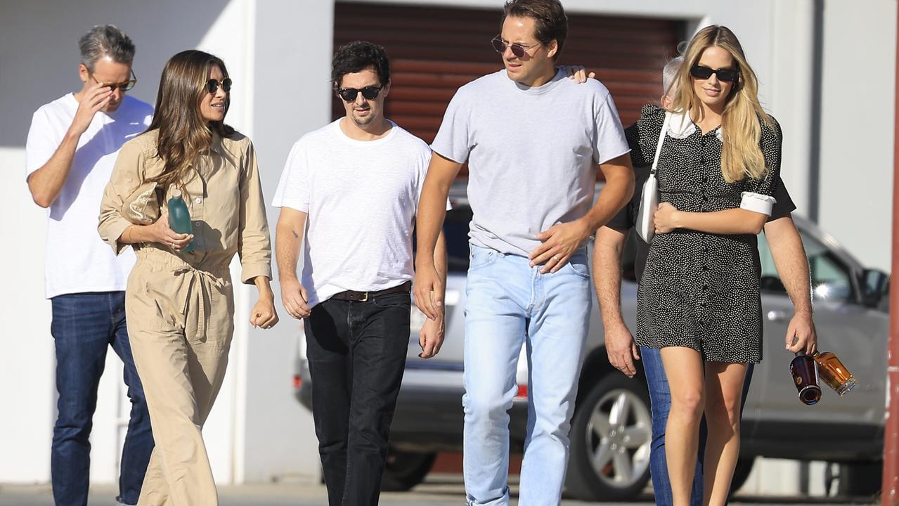 Margot Robbie and husband Tom Ackerley spotted house hunting in Byron ...