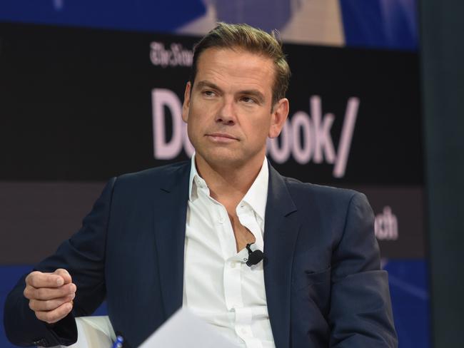 NEW YORK, NY - NOVEMBER 01: Lachlan Murdoch, Executive Chairman of 21st Century Fox speaks at the New York Times DealBook conference on November 1, 2018 in New York City.   Stephanie Keith/Getty Images/AFP == FOR NEWSPAPERS, INTERNET, TELCOS & TELEVISION USE ONLY ==