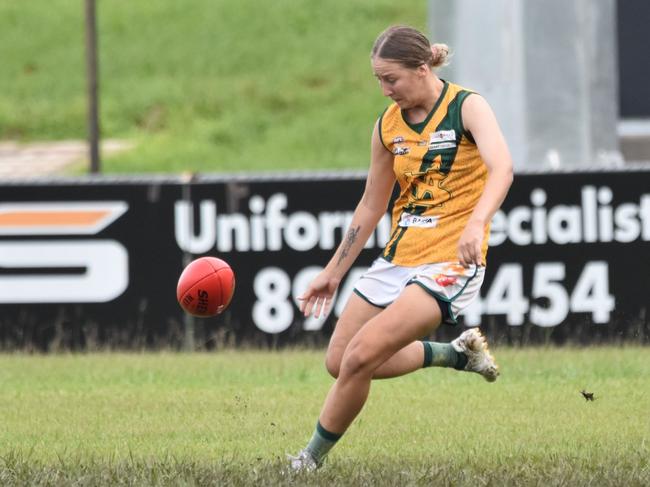 St Mary's Isabelle Porter has the footy in her sights on a muddy day at Gardens Oval. Picture: Tymunna Clements / AFLNT Media