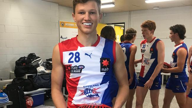 Zane Duursma ahead of his debut for Gippsland Power.