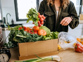 Here are the five foods with the highest prebiotic content. Image: Getty