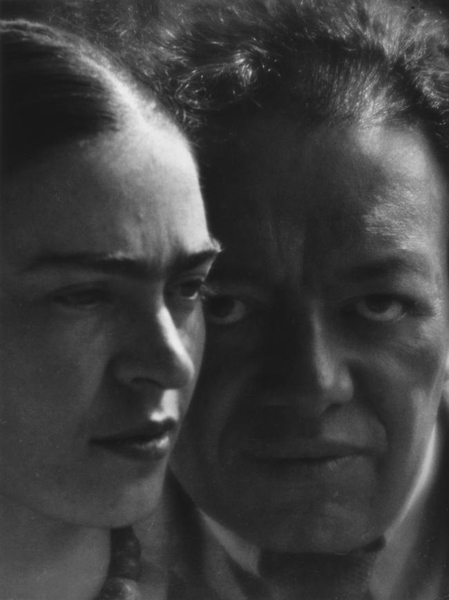 Martin Munkacsi, Frida and Diego, 1934.