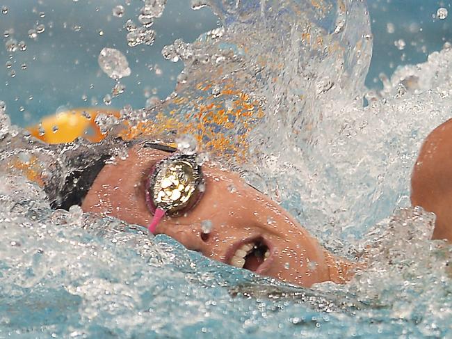 SYDNEY, AUSTRALIA - MARCH 06: Emma McKeon of Australia competes in her Womens 200 Metre Freestyle final during the 2016 NSW State Open Championships at Sydney Olmpic Aquatic Centre on March 6, 2016 in Sydney, Australia. (Photo by Brett Hemmings/Getty Images)