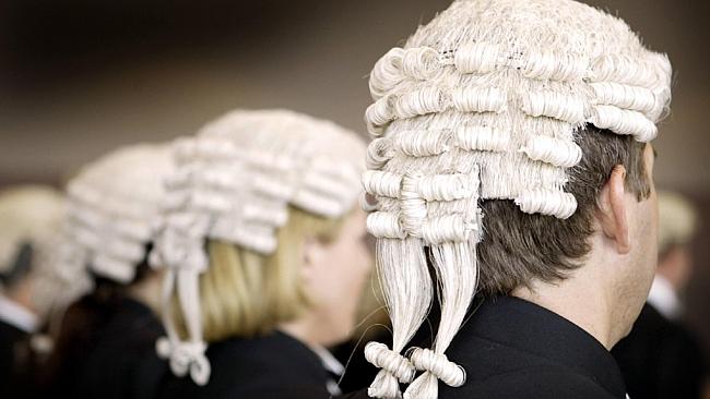 08/02/2004 BACKARCHIVE: Generic - Barristers in robes and wigs at Southport Magistrates Court .