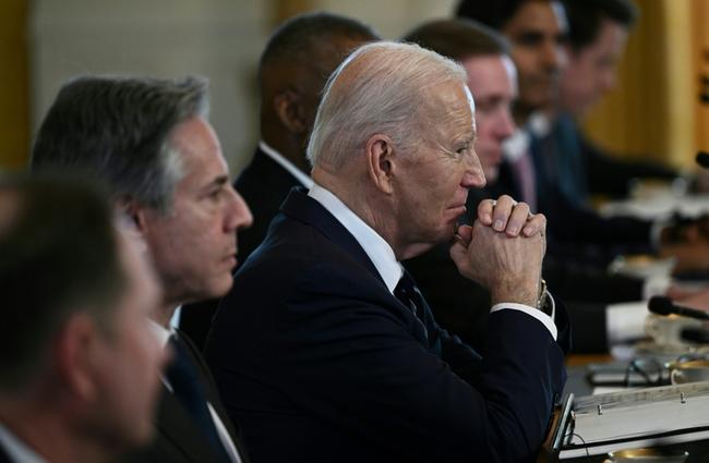 US President Joe Biden hosted the Polish president and prime minister at the White House