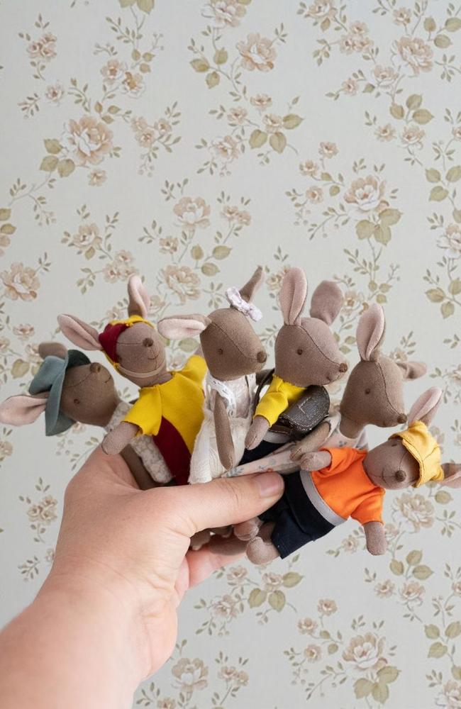 The mob of six Rugaroo kangaroo dolls.