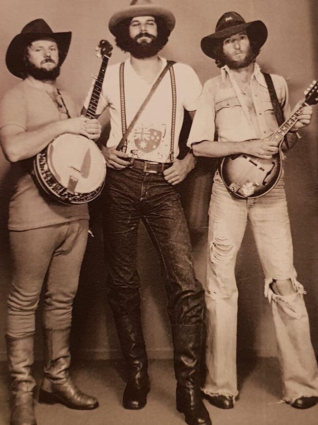 Dave 'The Bloke' (right) with fellow Bullamakanka foundation members, Rex Radonich (left) and Ray Roddem Young (centre).