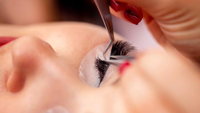 Finalists announced for the best eyelash technician on the Gold Coast