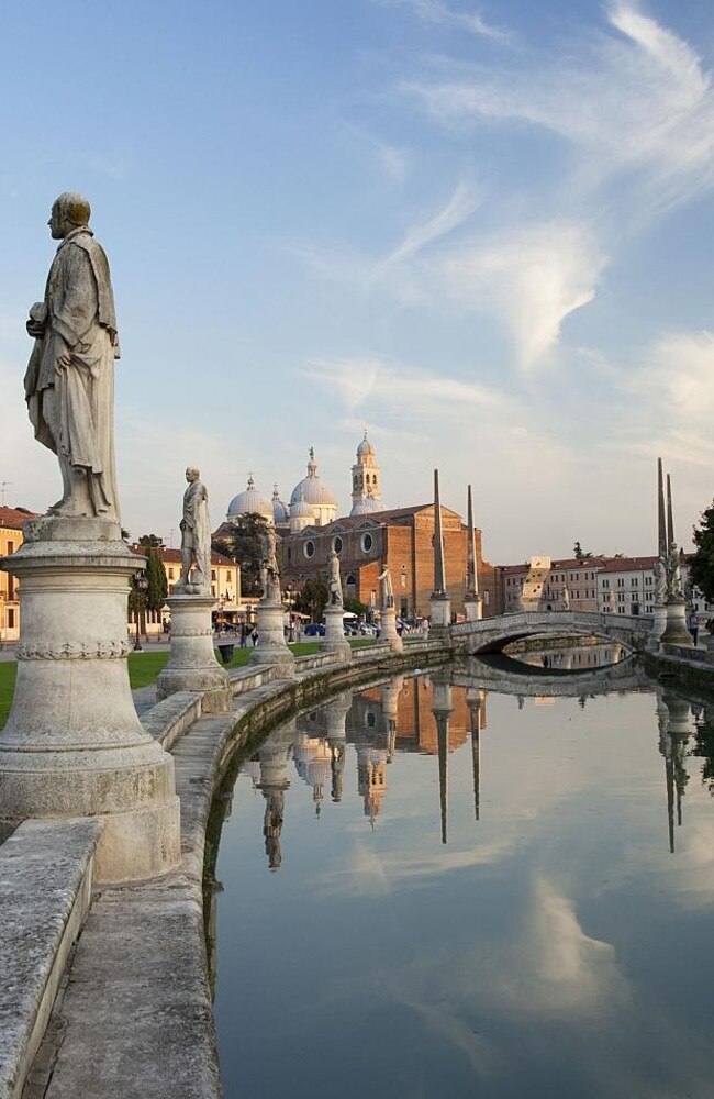 The accused rapist would show women around the historic town of Padua, Italy.
