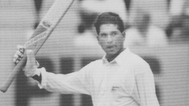 An 18-year-old Sachin Tendulkar celebrates his SCG century.