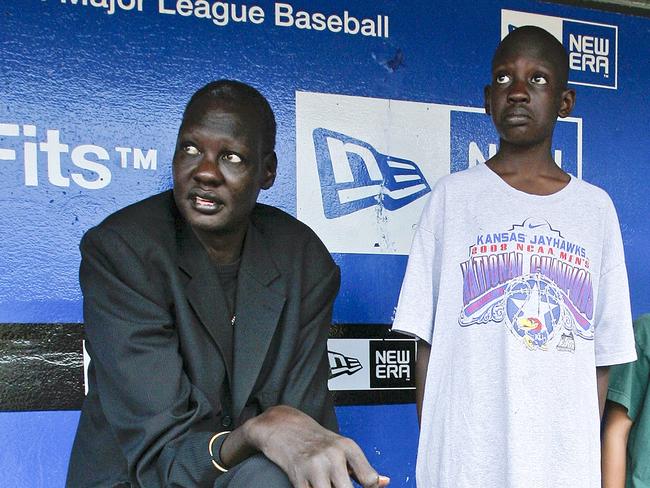 Manute Bol's son looks like his Dad and may be one of America's most  promising middle school hoopsters