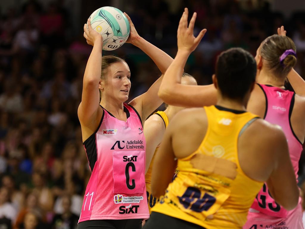 Thunderbirds’ Sophie Casey looks to pass the ball. Picture: Getty Images