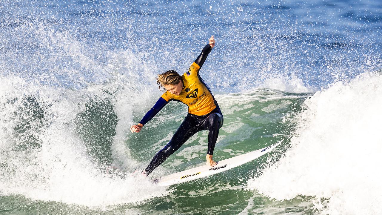 World Surf Title Race Stephanie Gilmore Enjoying Battle With Lakey