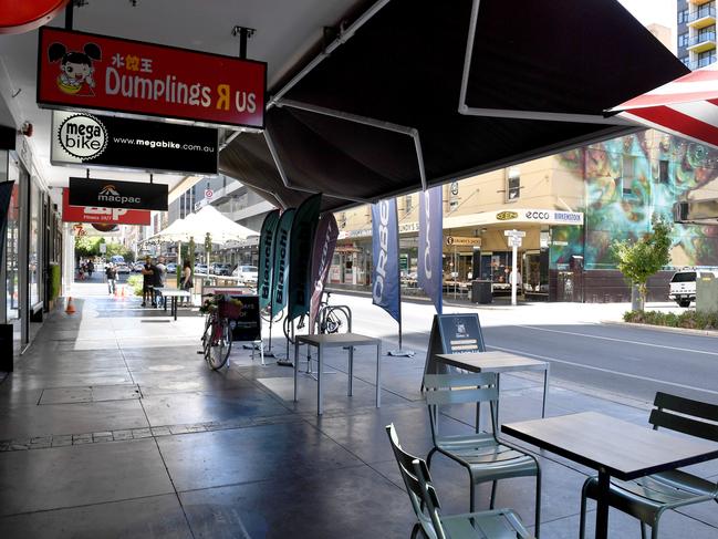 Rundle St, about 1pm. Picture: Tricia Watkinson