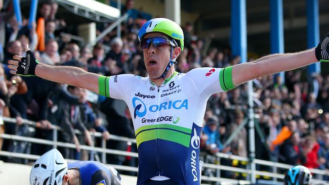 ROUBAIX, FRANCE - APRIL 10:  Mathew Hayman of Australia and Orica-GreenEdge crosses the finish line ahead of Tom Boonen of Belgium and Etixx - Quick-Step to win the 2016 Paris - Roubaix cycle race from Compiegne to Roubaix on April 10, 2016 in Roubaix, France.  (Photo by Bryn Lennon/Getty Images)