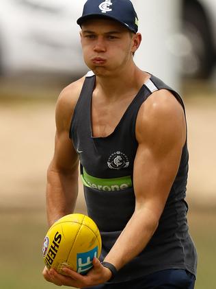 The Saints can’t stop Patrick Cripps.