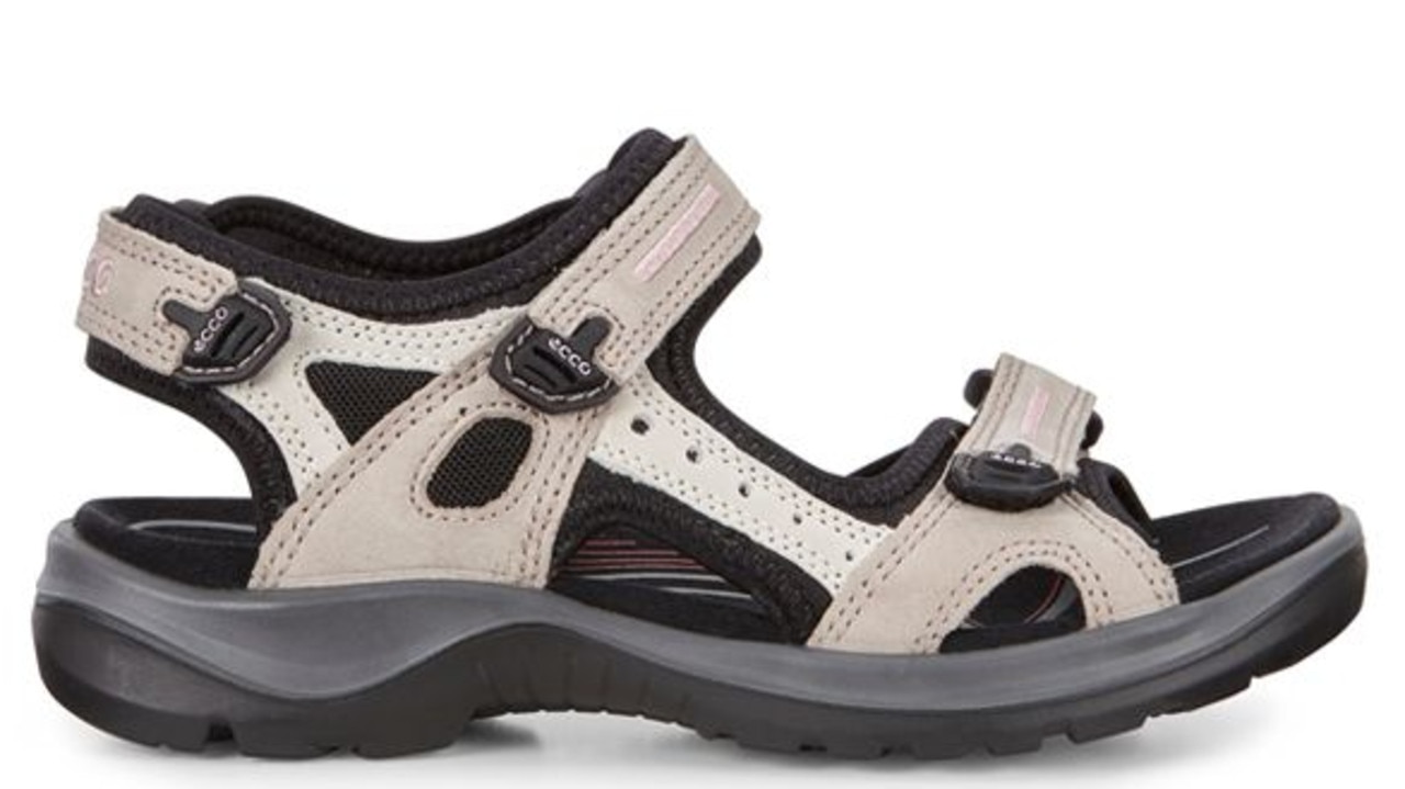 Best hiking shoes: Eight great hiking boots for men and women | news ...