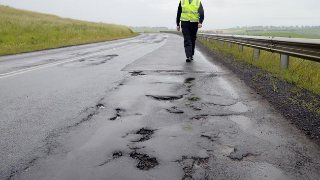 The Coalition has announced $1bn in funding for regional roads and infrastructure.