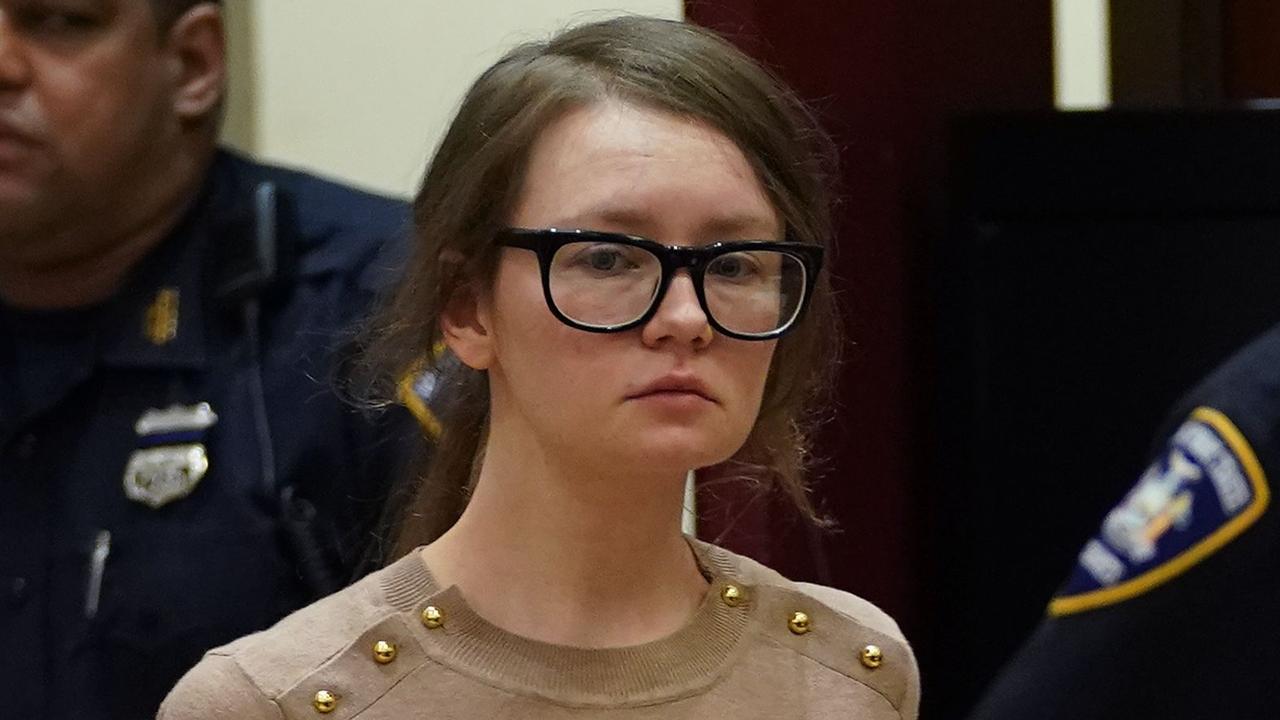 Fake ‘heiress’ Anna Sorokin caught in wild prison romance claims | news ...