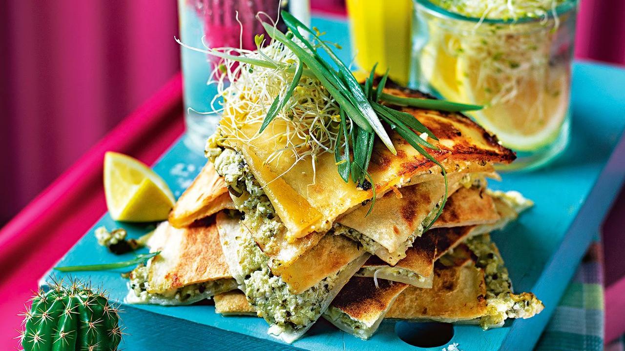 These quesadillas have a tangy taste.