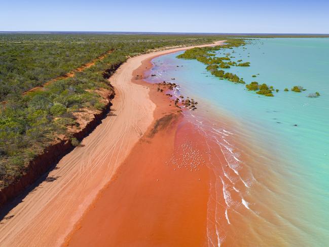 EMBARGO FOR TWAM, 01 FEBRUARY 2025. FEE MAY APPLY. Roebuck Bay, Broome, WA. Photo: Dan Proud / Tourism Western Australia