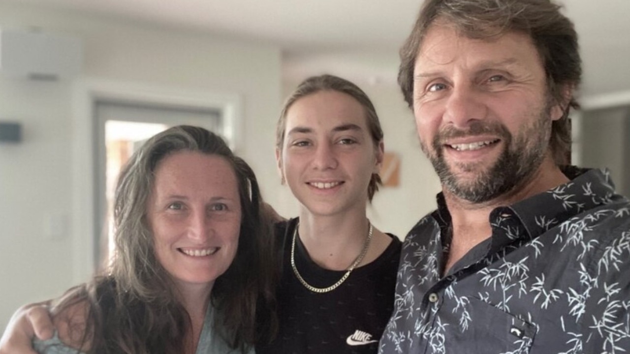 Jetson Gordon (centre) with his father John Gordon and stepmother Emily Berry. Jetson died in 2022 after illegally buying what he thought was oxycodone. Picture: Supplied