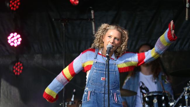 Maz Green performing in Geelong. Picture: Mark Wilson