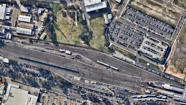 Not a park in sight. Parking full to the brim at Penrith Station on a weekday last November. Photo captured by nearmap.com