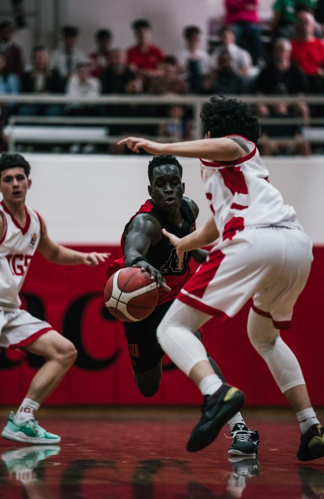 Nazar Angallo (middle) and James Pearson (left) in action.