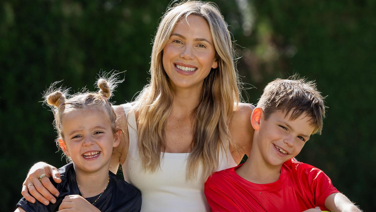 Alex Pendlebury opens up on the life of an AFL wife