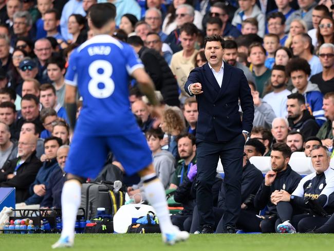 Mauricio Pochettino barks orders at Enzo Fernandez during Chelsea v Aston Villa. Picture: Justin Setterfield/Getty Images