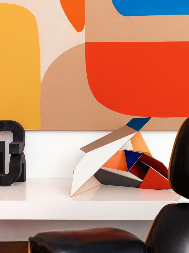 Infinity 1 (2022) by Stephen Ormandy, sculpture by Gemma Smith. Picture: Michael Comninus