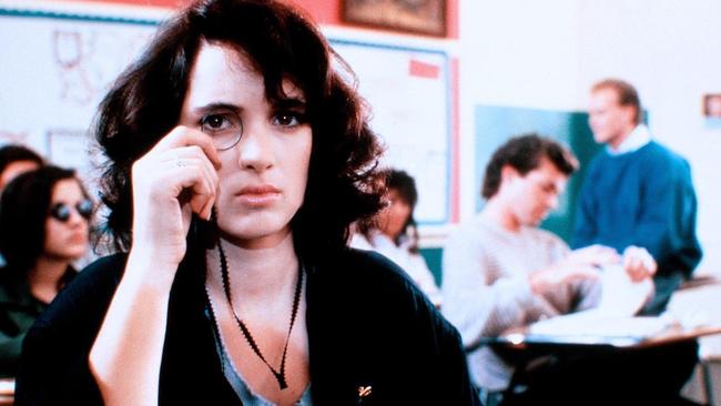 Winona Ryder rocks a monocle in the 1988 film ‘Heathers’.