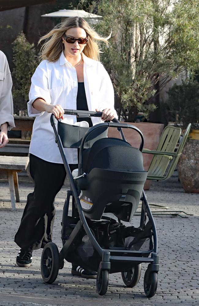 Margot Robbie was spotted during an outing in Los Angeles with her baby boy. Picture: Star City/INSTAR Images/Media Mode