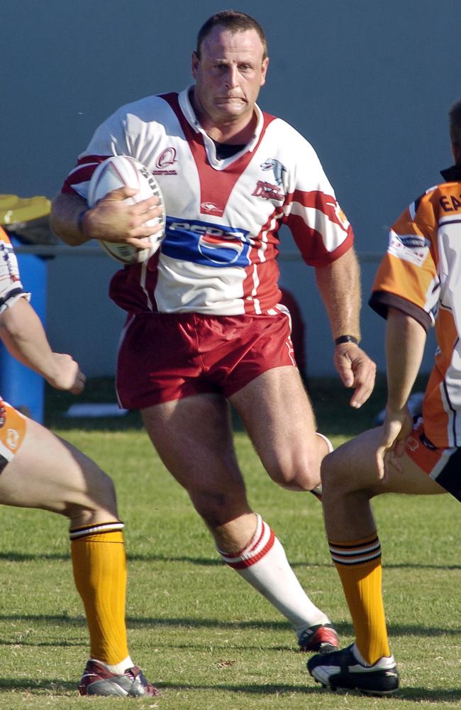 Troy Lindsay playing for the Redcliffe Dolphins in 2005.