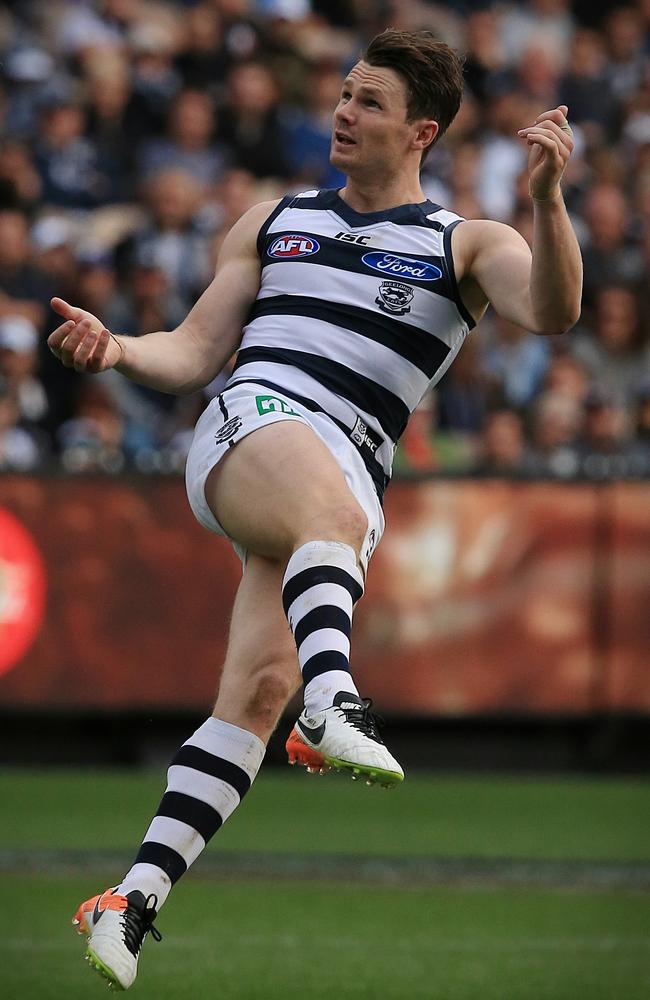 Patrick Dangerfield kicks a behind last week against Collingwood. Picture: Wayne Ludbey