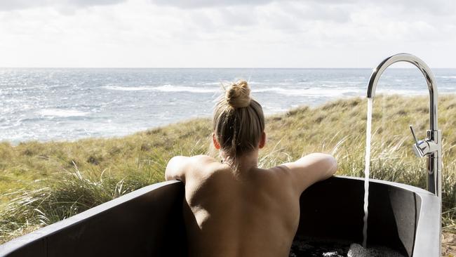 Kittawa Lodge new off-grid luxury retreat on King Island has stunning views of Bass Strait