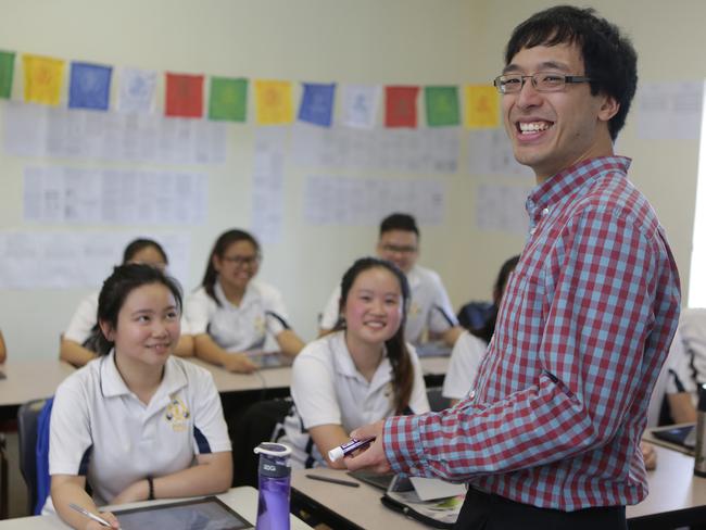 Dr Min Zhao Lee at work, Teach 4 Peace teams up elite tutors with students at Pal Buddhist School ( Canley Vale) to raise funds for humanitarian projects. Dr Min Zhao Lee is a medical doctor at RPA hospital and one of the tutors