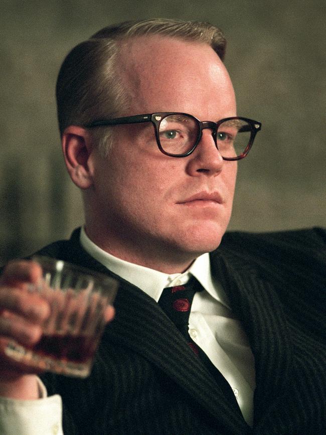 Philip Seymour Hoffman in Capote