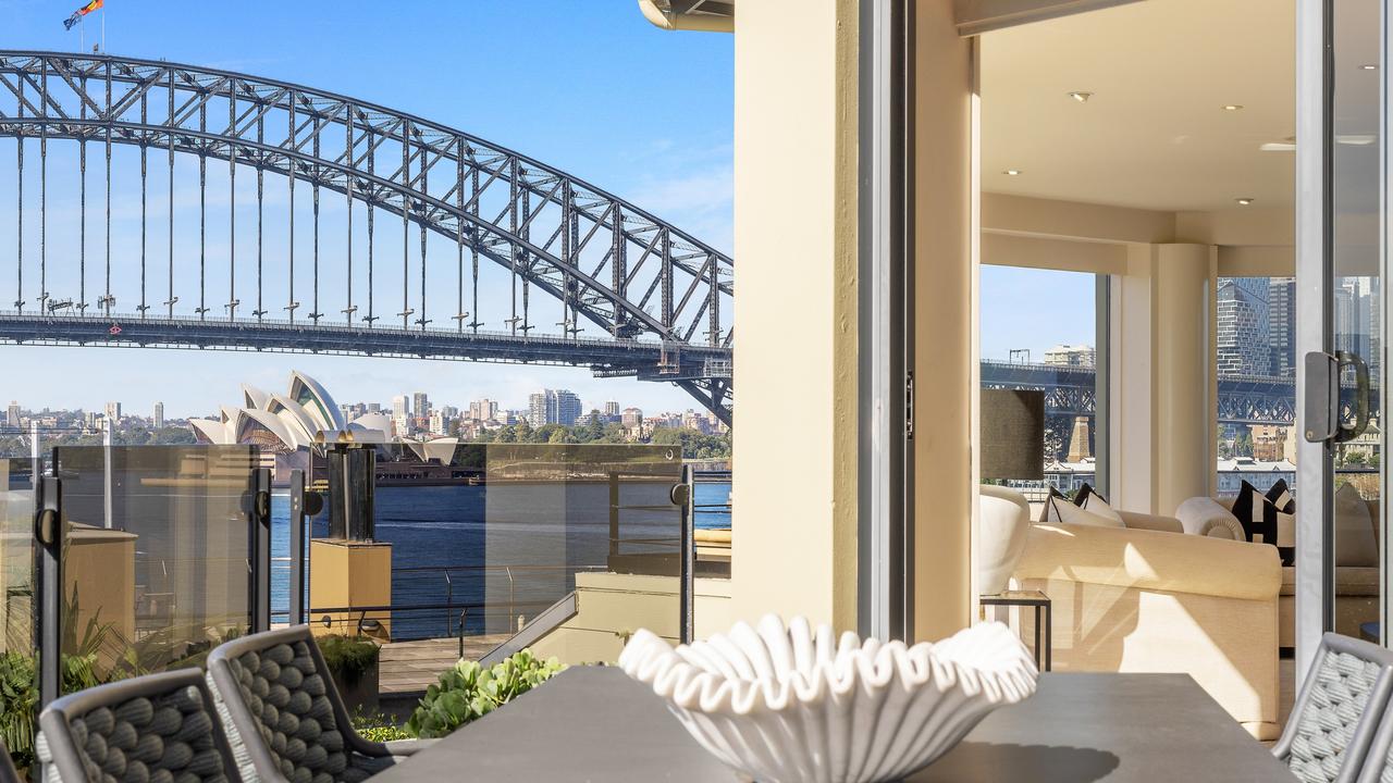 McMahons Point Unit With Sydney Harbour Views Sold For Circa $17m | The ...